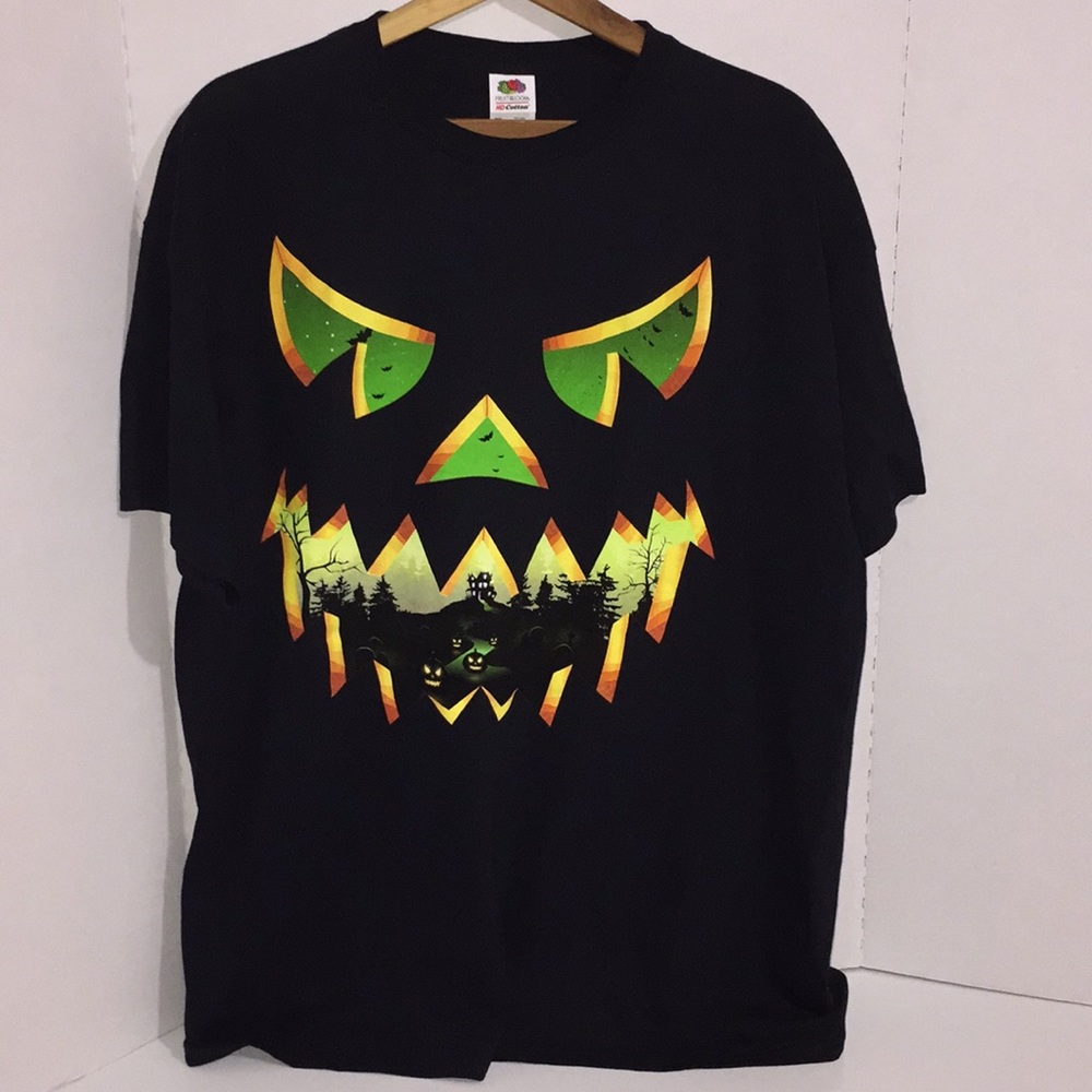 Halloween short sleeve tee